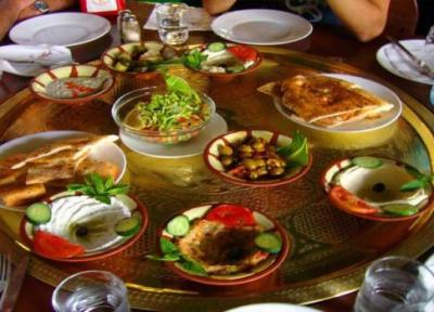 طعم بی نظیر غذاهای عمانی را در این رستوران ها مزه کنید طعم بی نظیر غذاهای عمانی را در این رستوران ها مزه کنید